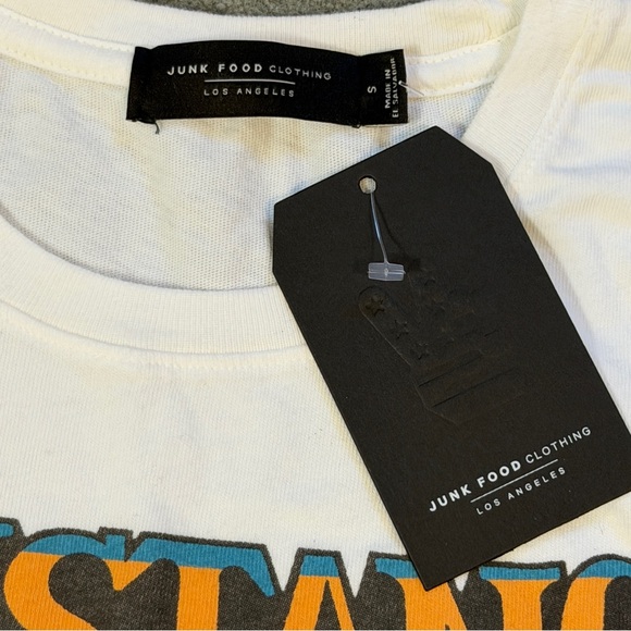 NWT - Mustang Graphic T-Shirt - Mens Small - Junk Food Clothing - Vintage Style - Picture 3 of 4